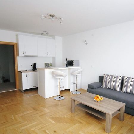 Haus Zora Ferienwohnung 7 Moscenice Exterior foto
